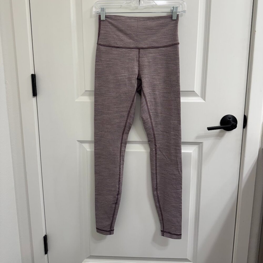 Lululemon Size 6 Wunder Under High-Rise Tight 28" - Purple Stripe